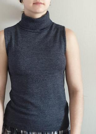 Серая меланжевая водолазка гольф без рукавов шерсть и вискоза2 фото