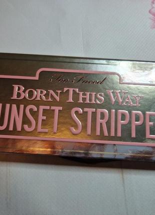 Палетка тіней too faced born this way sunset stripped3 фото