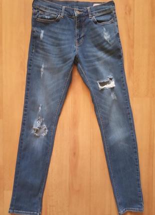 Классные рваные джинсы скинни denim со на р.m (w28/l32)