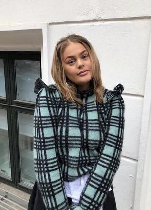 Новий светр zara