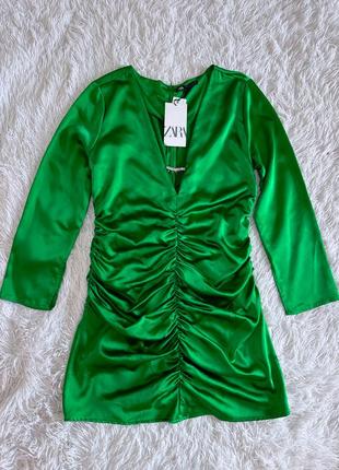 Зеленое атласное платье zara4 фото