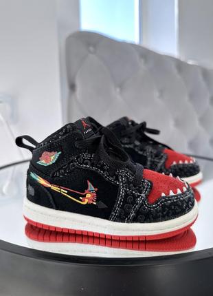 Ультрапулярные кроссовки jordan 1