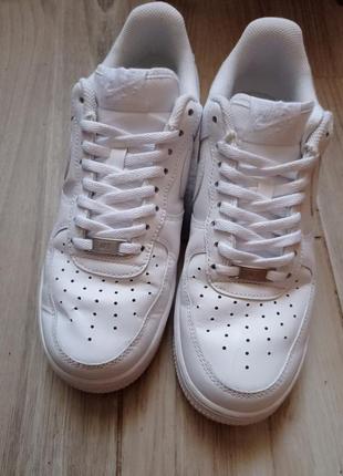 Кроссовки кожаные nike air force 1-41р.