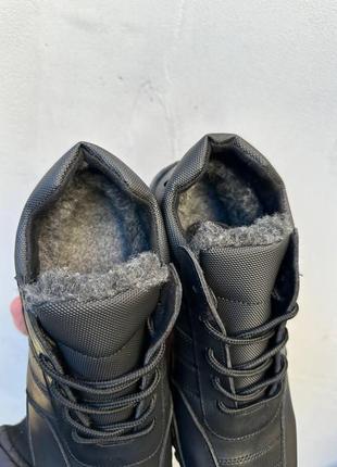 Чоловічі кросівки шкіряні зимові чорні gras 03б, розмір: 432 фото