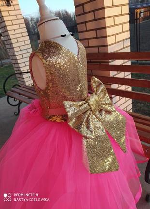 Платье нарядное фатиновое бальное на 6 7 лет выпускное бальное4 фото