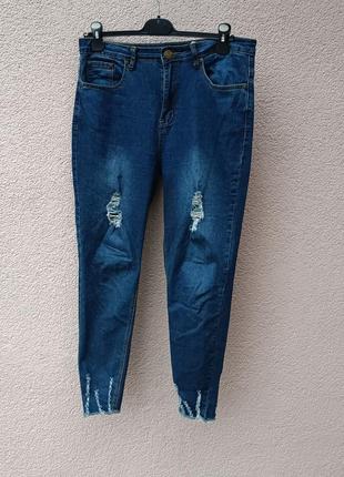 Стильные джинсы prettylittlething 46-48 р