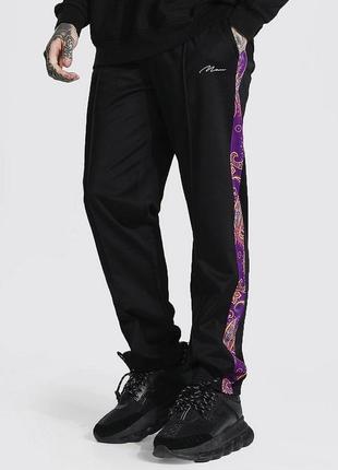 Чорні трикотажні чоловічі спортивні штани джоггери2 фото