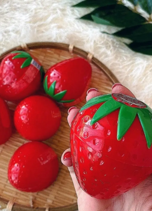 Крем для рук wokali fruit strawberry