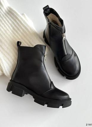 Ботинки с молнией спереди 
материал: натуральная кожа
цвет: черный 36-406 фото