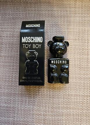 Парфумована вода moschino toy boy1 фото