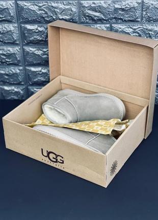 Угг ugg australia жіночі міні уггі світлі угг повсякденні8 фото