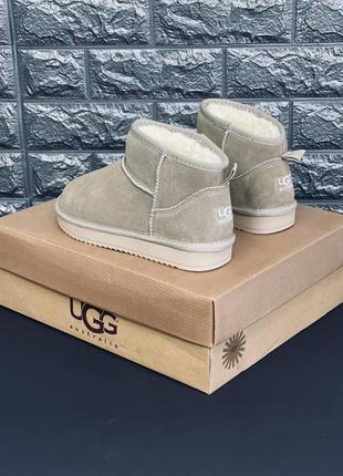 Угг ugg australia жіночі міні уггі світлі угг повсякденні5 фото