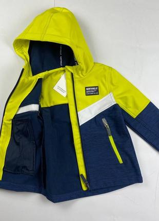 Новая термо куртка кофта ветровка soft shell на флисе 98см мальчик c&a
