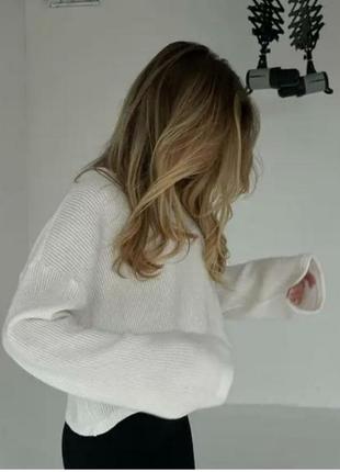 Невероятный женский свитер кофта премиум качества белая, мягко, серый цвет