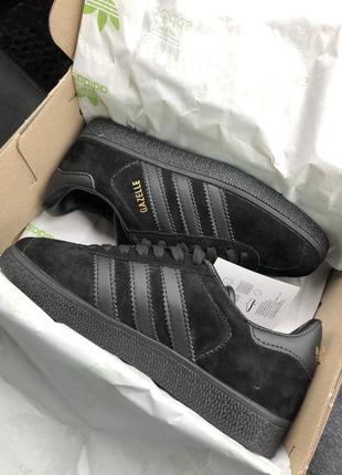 Adidas gazelle black женские кеды