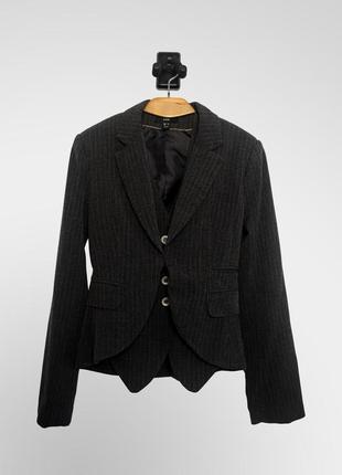 Стильный пиджак с жилеткой от h&m