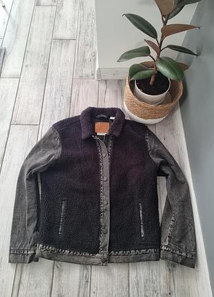Тепла джинсова куртка з хутром levis