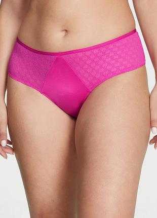 Трусики с сеткой и атласом с вырезом на спине icon by victoria's secret lace cheeky panty fuchsia frenzy
