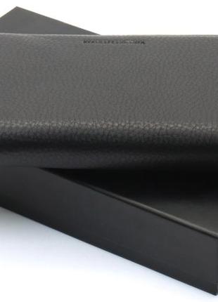 Чорний гаманець-клатч з блоком під картки під однією блискавкою з натуральної шкіри marco coverna b-5901q8 фото