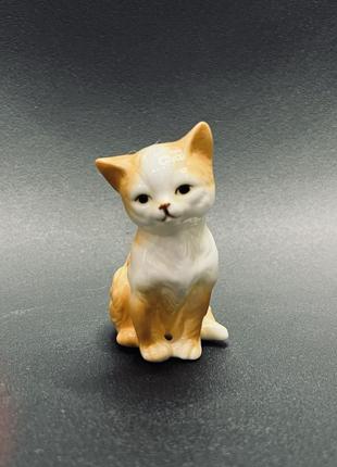 Парцелянова статуетка кіт колекція "cats of character" by danbur1 фото