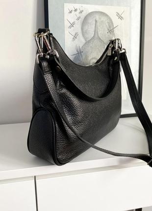 Женская кожаная черная вместительная сумка с 2-мя ремнями, vera pelle италия5 фото