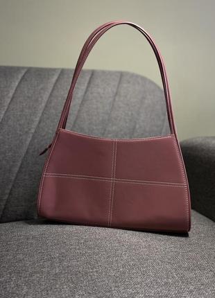 Кожаная розовая сумочка