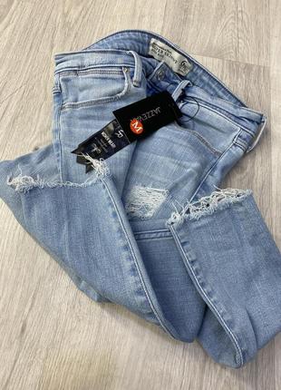 Крутые рваные джинсы с очень высокой посадкой abercrombie8 фото