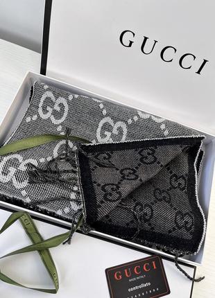 Шарф в стиле gucci
