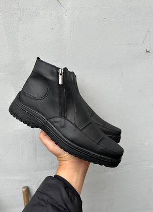 Класичні чорні чоловічі зимові якісні черевики шкіряні,натуральна шкіра і вовна на зиму5 фото