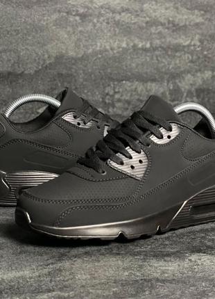 Недорогі чоловічі кросівки air max з нубука стильні демісезонні4 фото