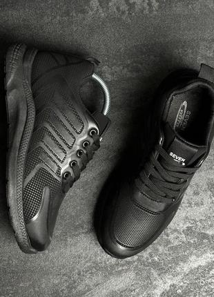 Недорогі нубукові чоловічі кросівки в стилі адідас adidas демісезонні чорні2 фото