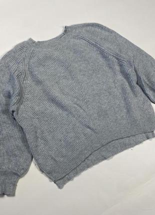 Теплый свитер с шерстью альпаки