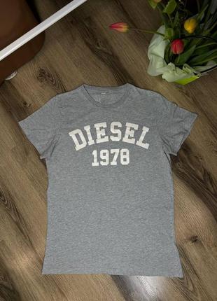 Женская футболка diesel3 фото