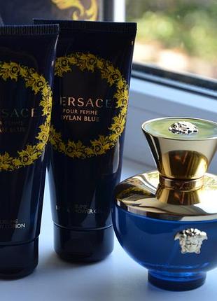 Набір versace, dylan blue pour femme, 100 мл+лосьйон 100 мл+гель 100 мл+косметичка. оригінал.