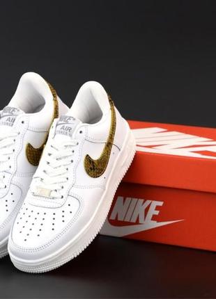 Кроссовки nike air force1 фото