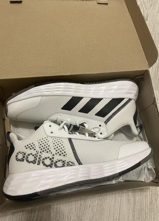 Кроссовки оригинал adidas1 фото