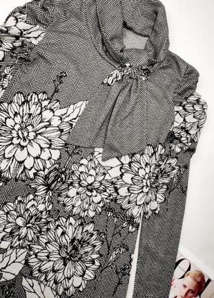 Свитер туника женская серого цвета в цветочный принт от бренда kas kids 363 фото
