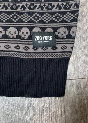 Прикольный теплый свитер zoo york, размер m.1 фото