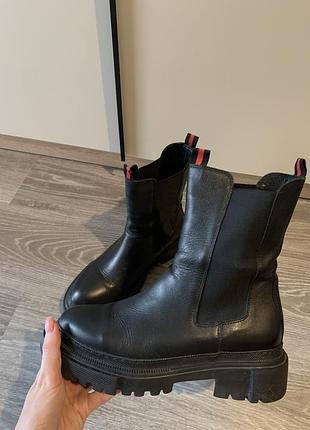 Ботинки