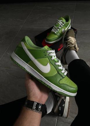 Nike dunk low chlorophyll gs