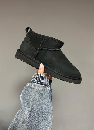 Чоботи теплі ugg ultra mini black suede (хутро)1 фото