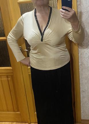 Нарядна шовкова блуза