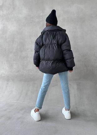 Качественная крутая и очень теплая зимняя куртка