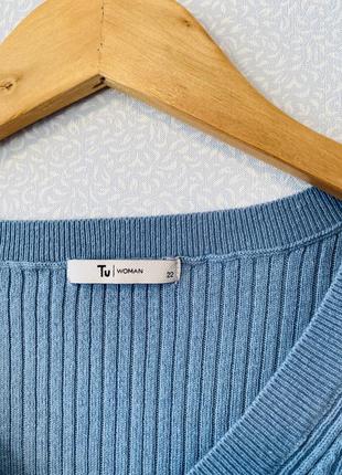 Голубой свитер асимметричной длины5 фото