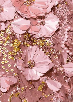 Картина за номерами strateg преміум рожеві квіти з лаком та з рівнем розміром 40х50 см (gs1450)
