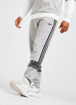 Чоловічі спортивні штани adidas originals itasca 20 jogger1 фото