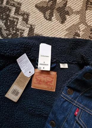 Брендова фірмова тепла зимова джинсова куртка шерпа levi's,оригінал із сша,нова з бірками, розмір s.6 фото