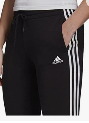 Женские джоггеры adidas sportswear essentials из флиса с тремя полосами3 фото