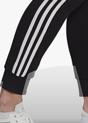 Женские джоггеры adidas sportswear essentials из флиса с тремя полосами5 фото