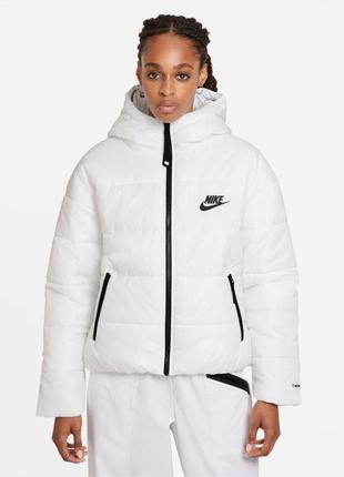 Пуховик nike женский nsw tf rpl classic hd jkt white dj6995-100
оригинал